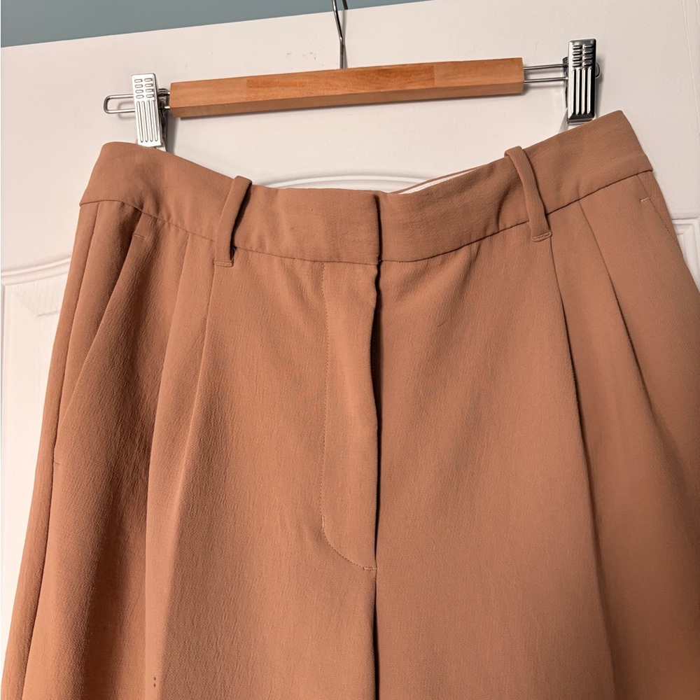Aritzia Effortless Pants - Picture 3 of 7